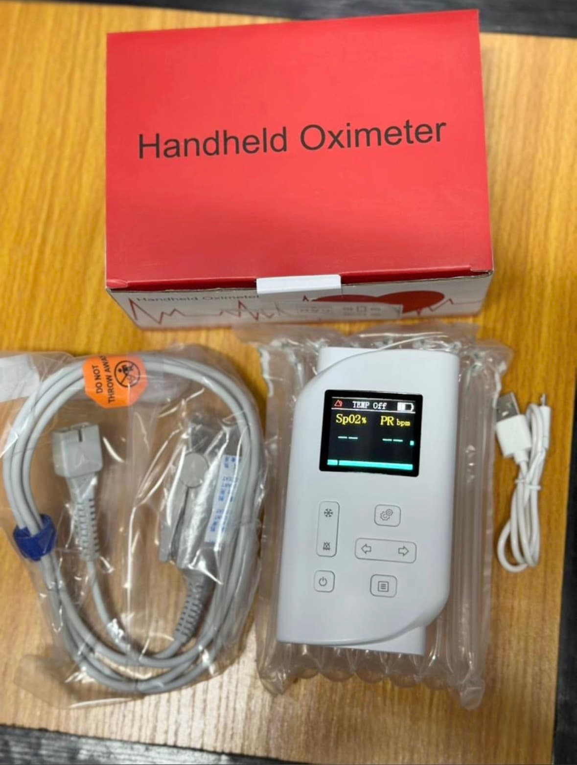 GUDYB handheld pulse oximeter