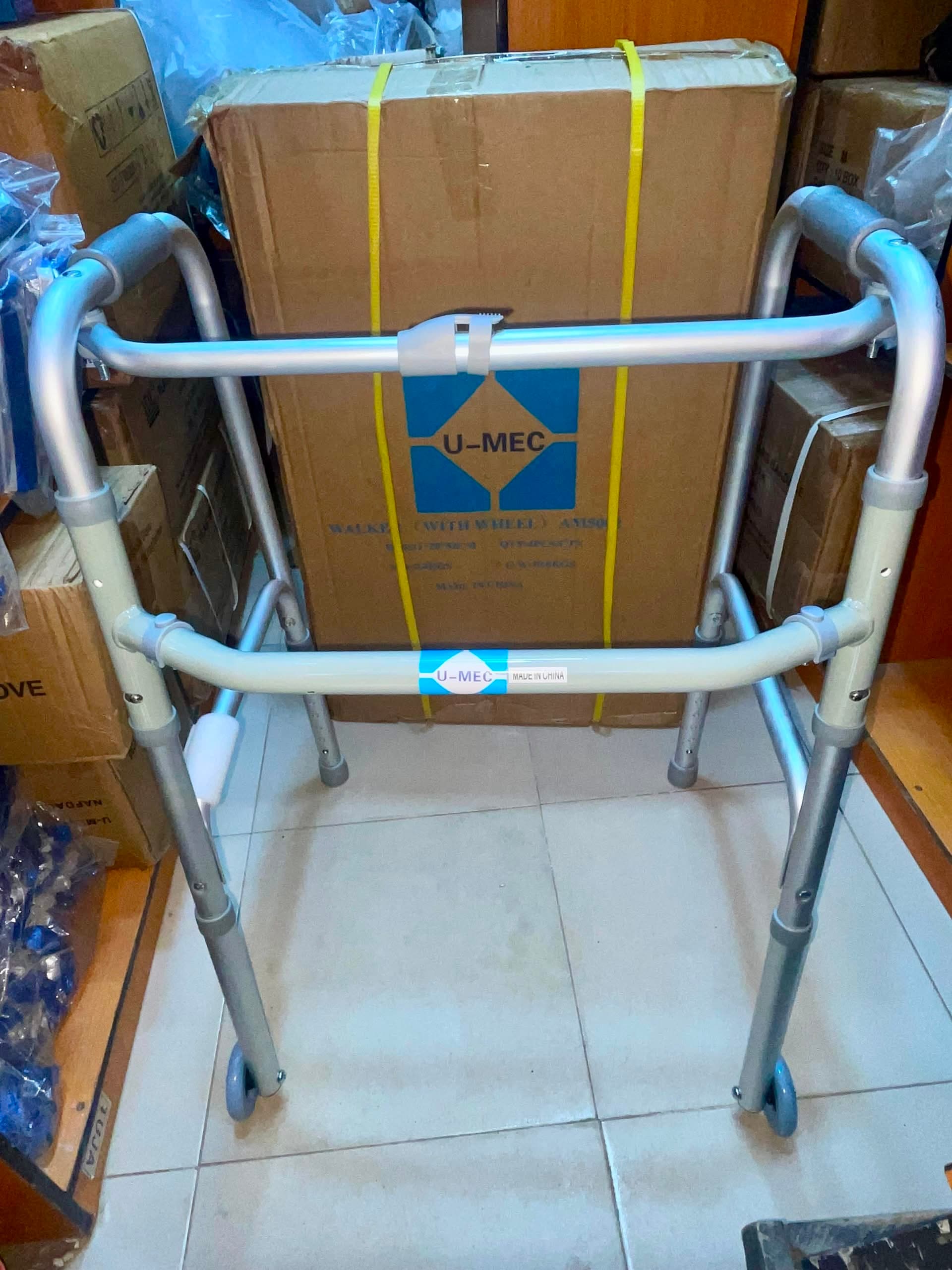 U-MEC Folding Aluminum Walking Frame with Wheels